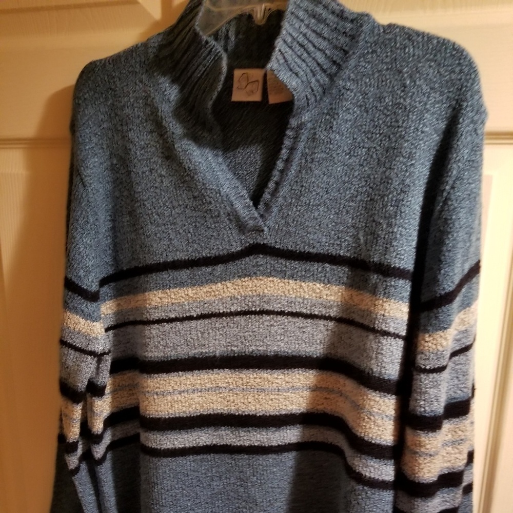 Butterfly Light Blue and Striped Sweater 22/24